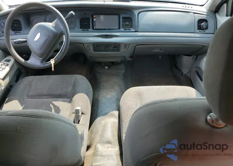 2003 Ford Crown Victoria Police Interceptor from USA, damaged, VIN 2FAHP71W03X217599